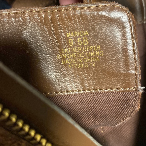 Lauren Ralph Lauren boots 9.5B 🥇🎉Host Pick🎉🏅 - Picture 9 of 11